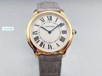 窥觊的意思：人性中的隐秘角落