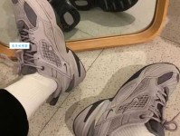 灰头土脸是什么意思：疲惫与挫折后的真我