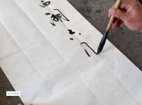 毕竟西湖六月中，风光不与四时同。