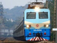 望尘莫及的意思