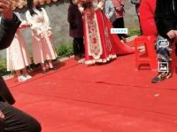 杏脸桃腮意思解释及典故