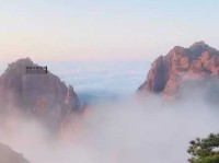 日月同辉意思解释及典故(  到底有多难才能看到)