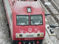 隐忍不发是什么意思：沉默中的力量与智慧的沉淀