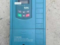 饰情矫行的意思：虚伪的面具与真实的自我