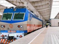 四纷五落什么意思：描绘杂乱无序的景象