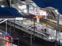 听其自流的意思：随性而为的生活哲学