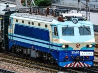 张目是什么意思：睁眼看见世界的美好