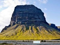 冰与火之地——瓦特纳冰川(欧洲最大的冰川)