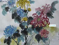 暗暗淡淡紫，融融冶冶黄。