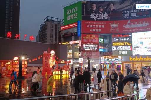 熙熙攘攘的意思用在哪些场合最合适
