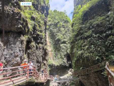 坪坝是什么意思解释一下 坪坝的定义和实际应用场景