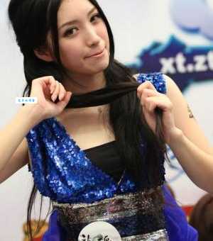 犀利姐是什么意思 揭秘网络红人犀利姐的由来