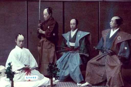 切腹是什么意思?揭秘这种古代仪式的真实原因。